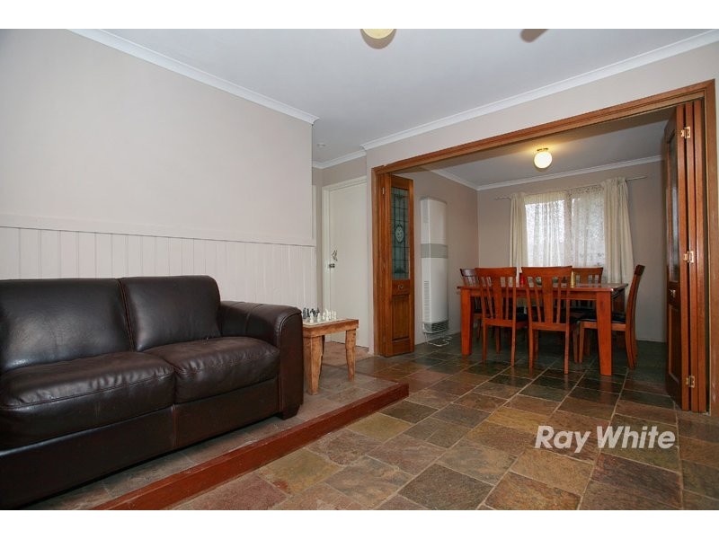 13 Rowen Court, Cranbourne North VIC 3977