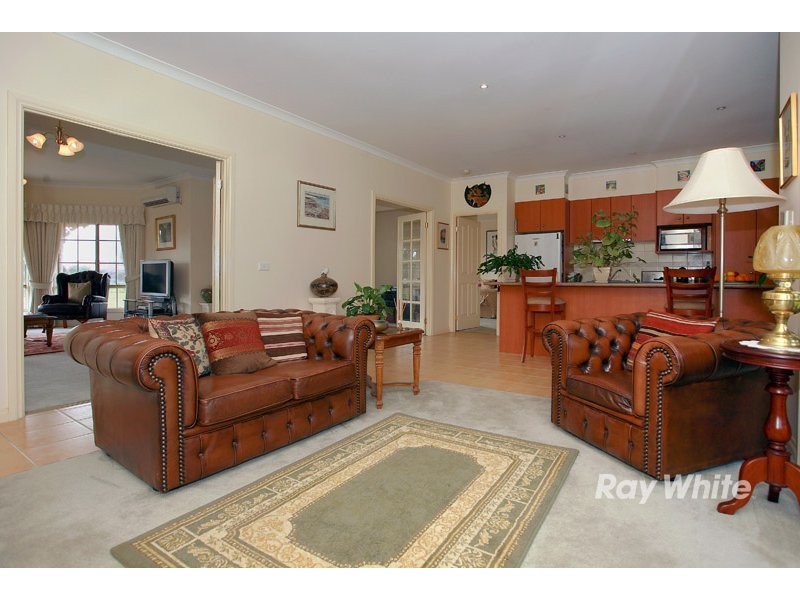 82-84 Lakes Boulevard, Pearcedale VIC 3912