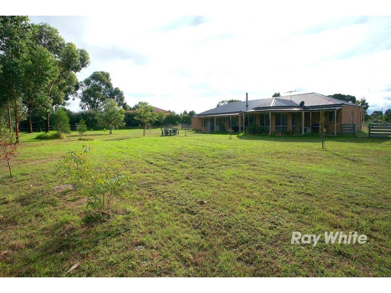 82-84 Lakes Boulevard, Pearcedale VIC 3912