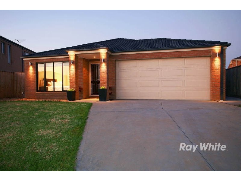 8 Hereford Close, Berwick VIC 3806