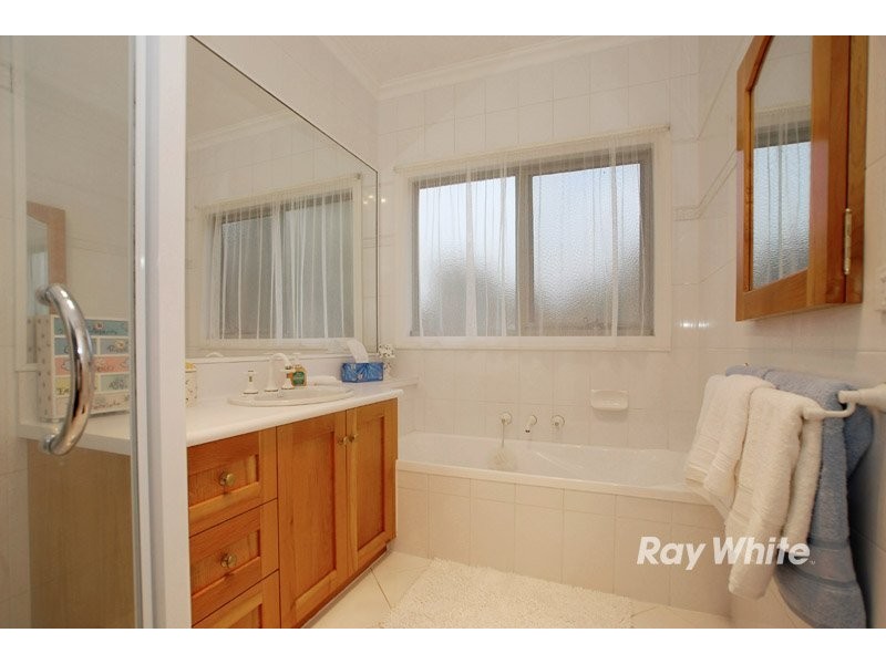 2-5 Woodlot Lane, Devon Meadows VIC 3977