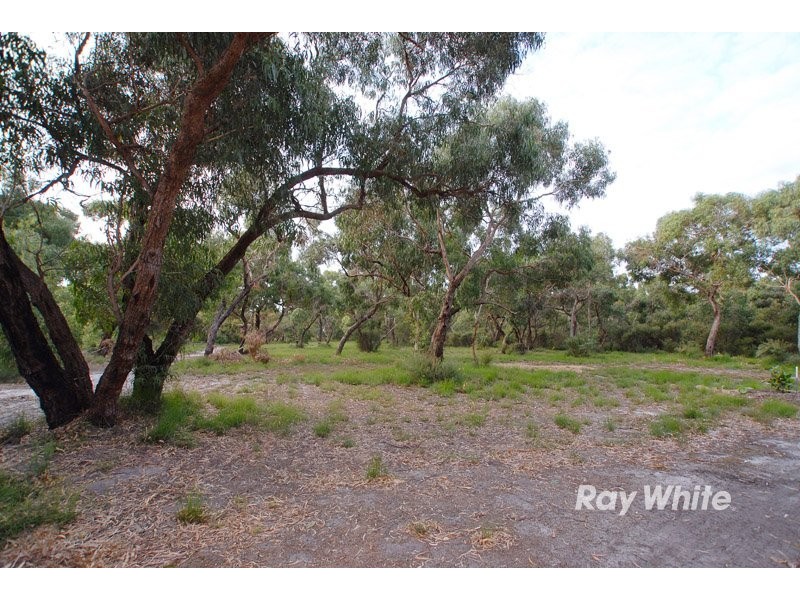 2-5 Woodlot Lane, Devon Meadows VIC 3977