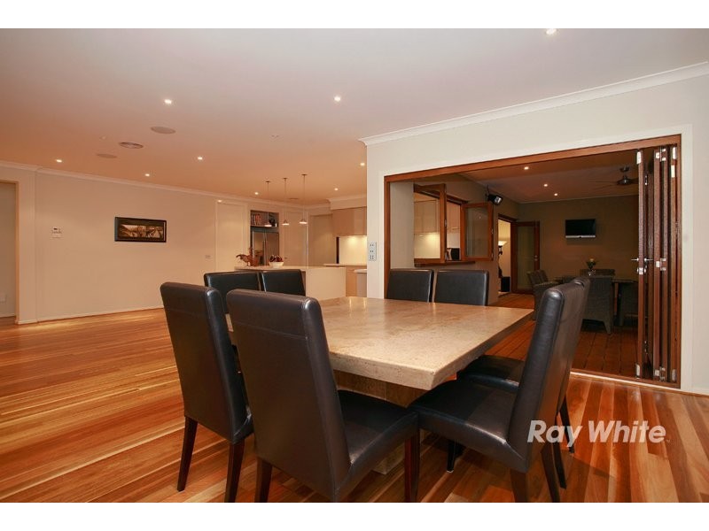 158 Settlers Run, Cranbourne South VIC 3977