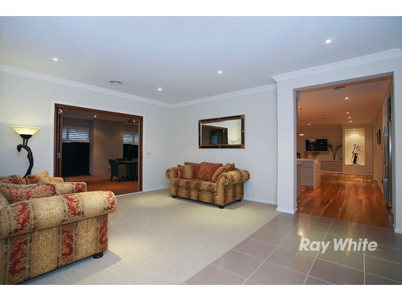 158 Settlers Run, Cranbourne South VIC 3977