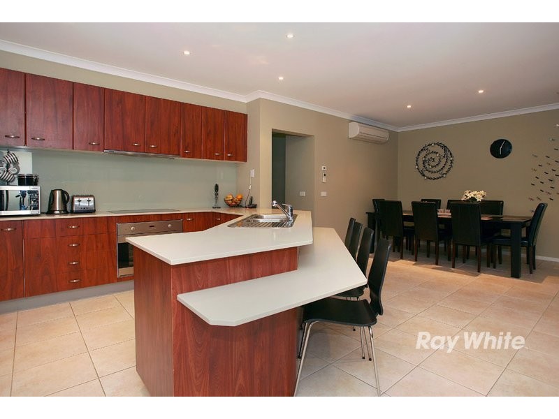 22 Adriana Circuit, Cranbourne South VIC 3977