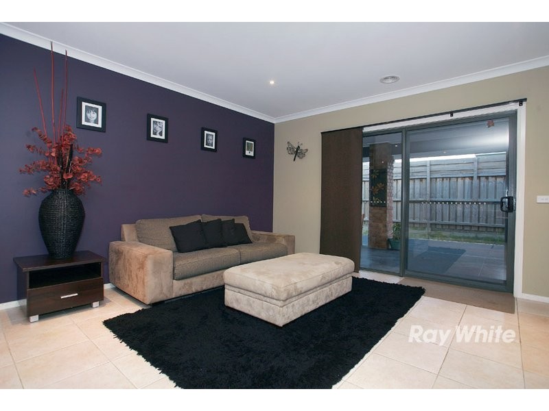 22 Adriana Circuit, Cranbourne South VIC 3977