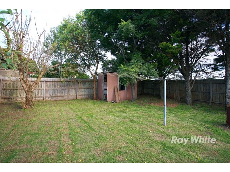 108 Circle Drive, Cranbourne VIC 3977