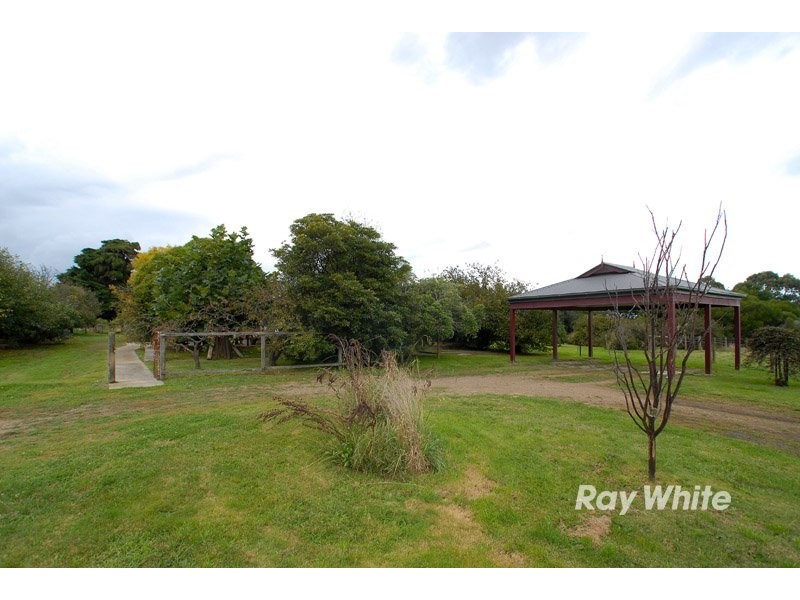 64 Smiths Lane, Pearcedale VIC 3912