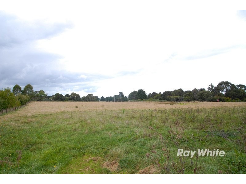 64 Smiths Lane, Pearcedale VIC 3912