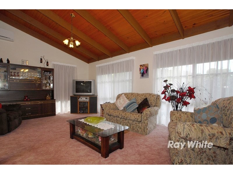 4 Gull Court, Blind Bight VIC 3980