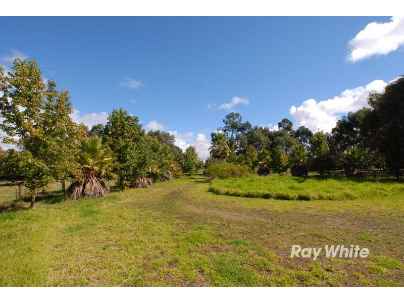 985 Robinsons Road, Pearcedale VIC 3912