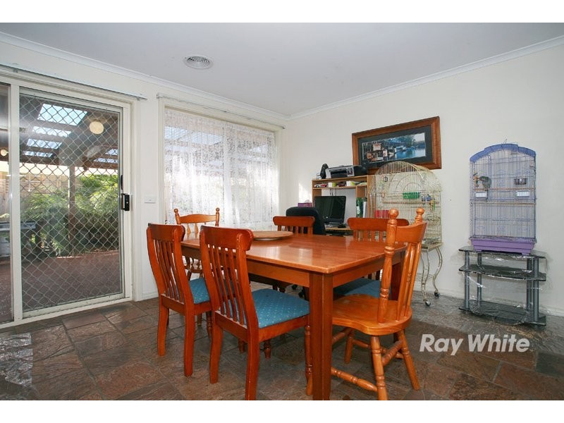 13 Suaad Court, Cranbourne VIC 3977