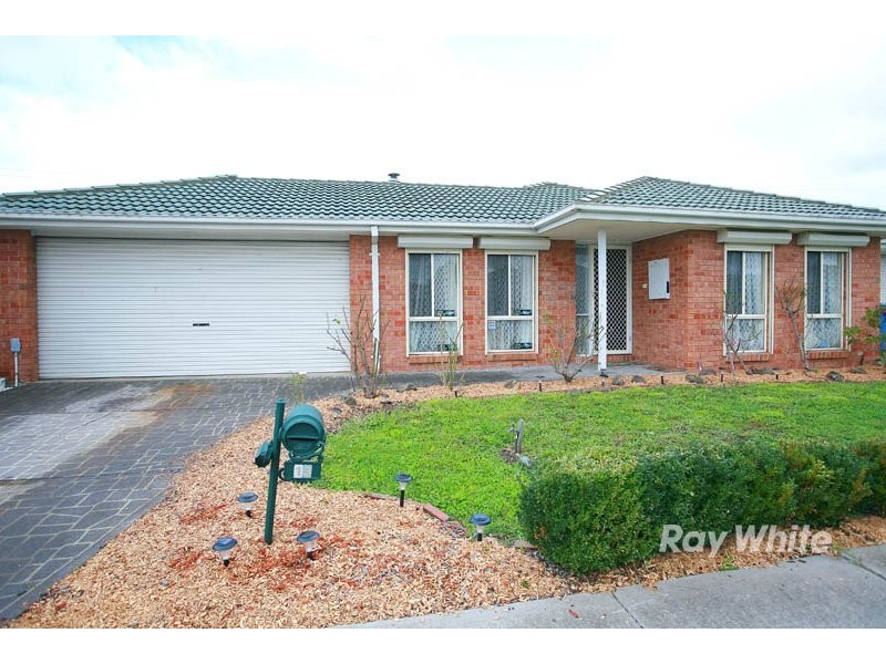 13 Suaad Court, Cranbourne VIC 3977