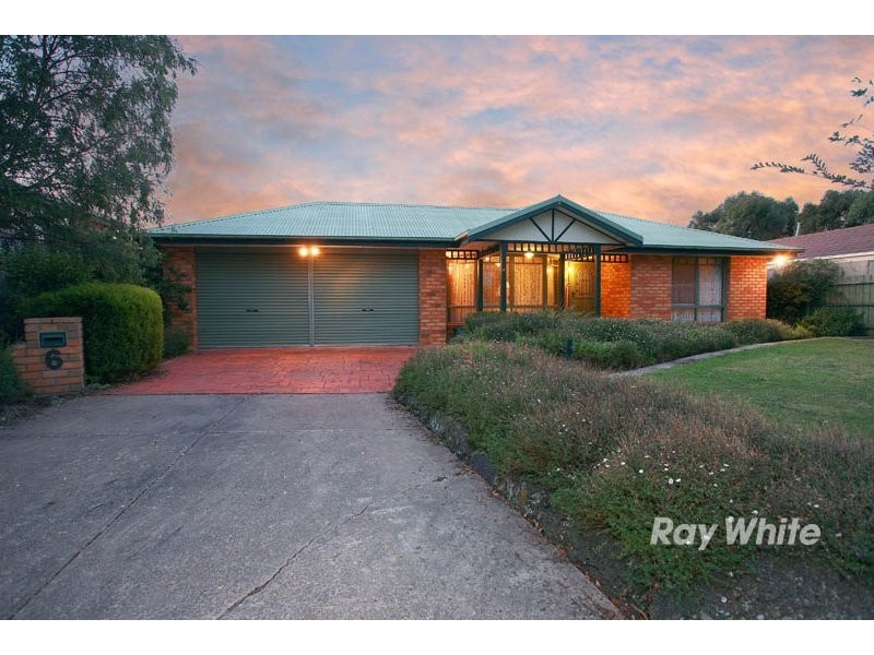 6 Bolwarra Court, Cranbourne VIC 3977