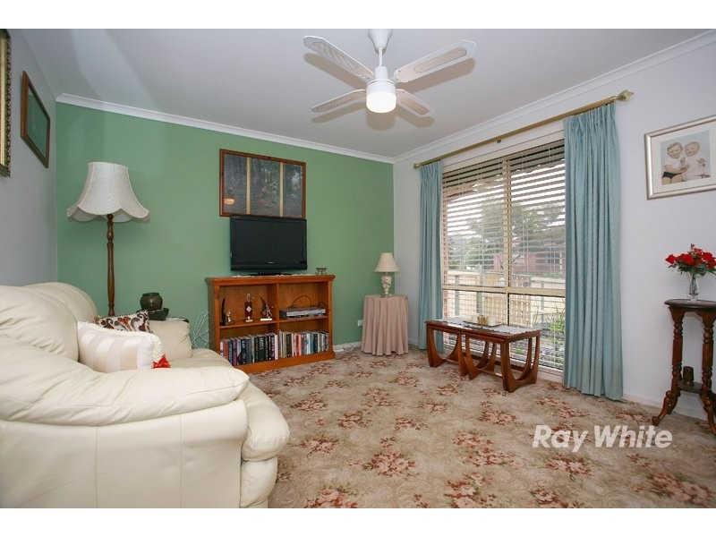 13 Talara Court, Cranbourne VIC 3977