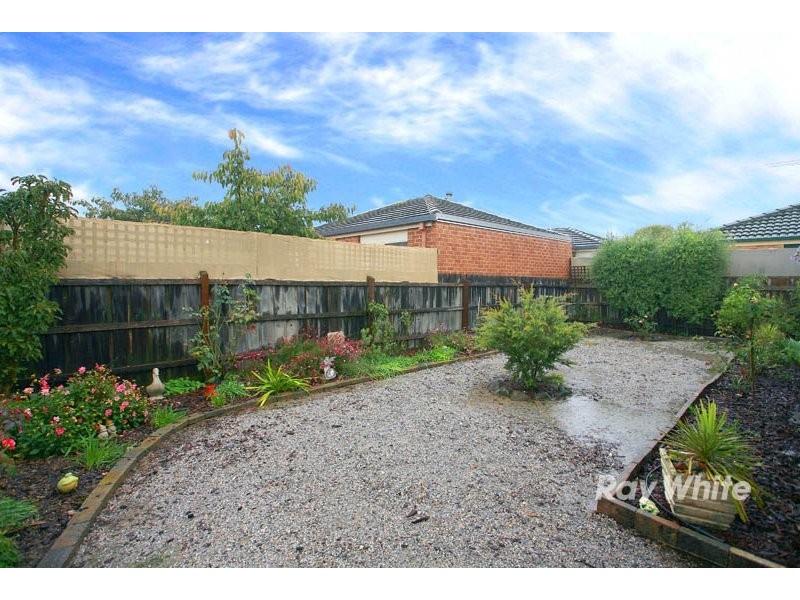 13 Talara Court, Cranbourne VIC 3977