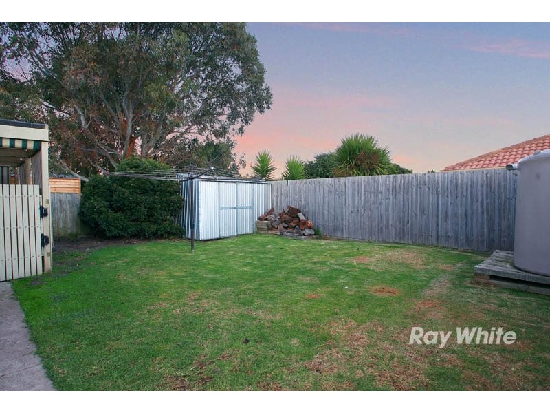 10 Denham Crescent, Cranbourne VIC 3977