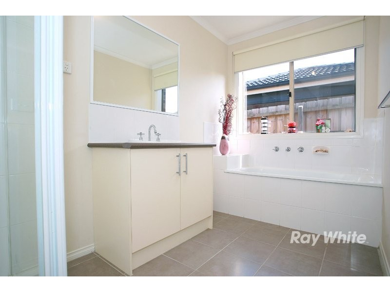 22 Kulkami Way, Cranbourne VIC 3977