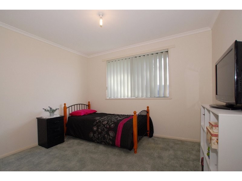 3 Roebourne Mews, Cranbourne VIC 3977