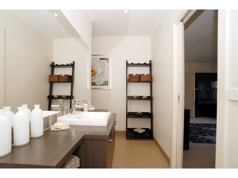 4 Triandra Court, Cranbourne South VIC 3977