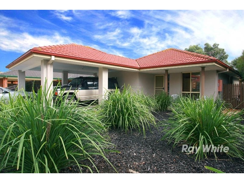 9 Scarborough Avenue, Cranbourne VIC 3977