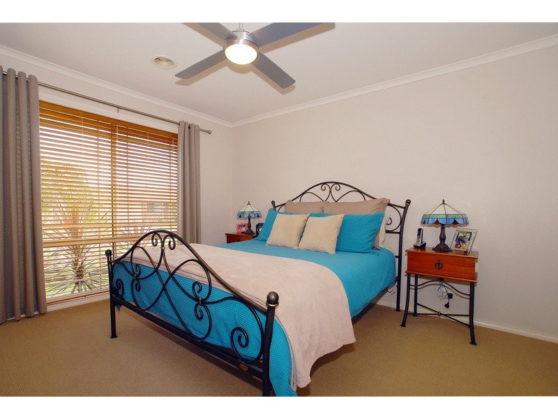 11 Trafalgar Way, Cranbourne VIC 3977