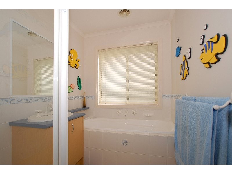 11 Trafalgar Way, Cranbourne VIC 3977