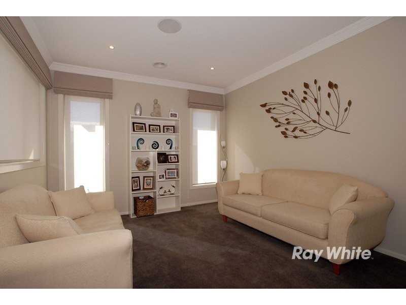 4 Marglen Place, Lyndhurst VIC 3975