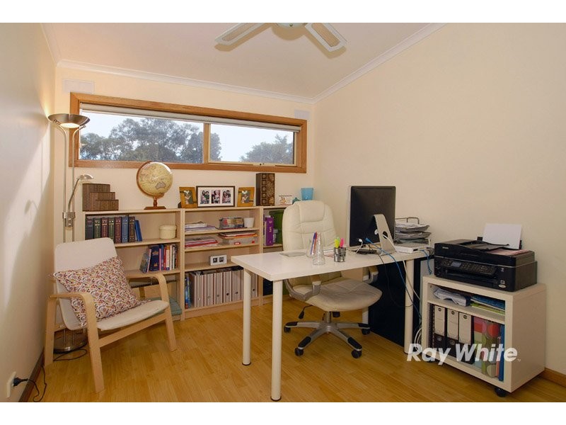 8 Sandpiper Close, Blind Bight VIC 3980