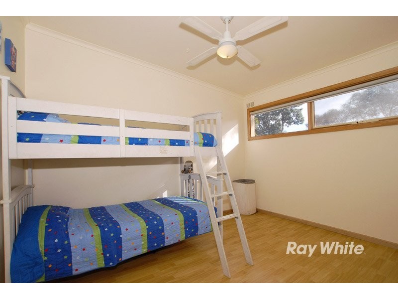 8 Sandpiper Close, Blind Bight VIC 3980