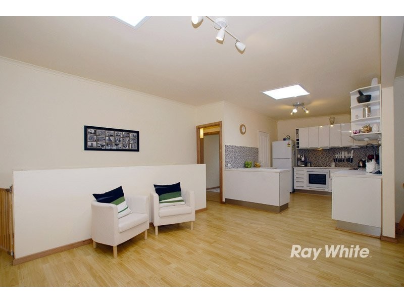 8 Sandpiper Close, Blind Bight VIC 3980