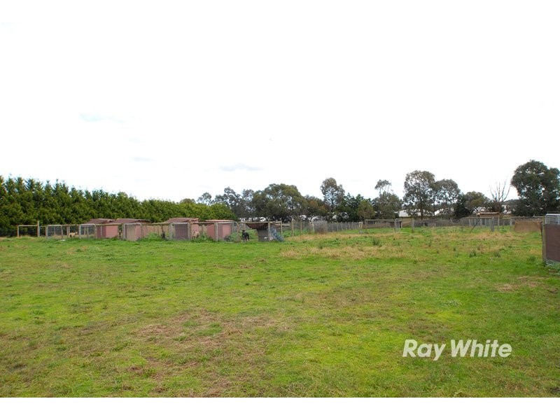 15 East Road, Pearcedale VIC 3912