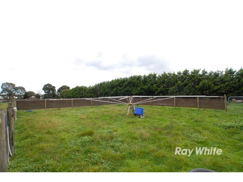 15 East Road, Pearcedale VIC 3912