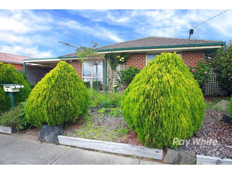 4 Allemby Drive, Cranbourne VIC 3977