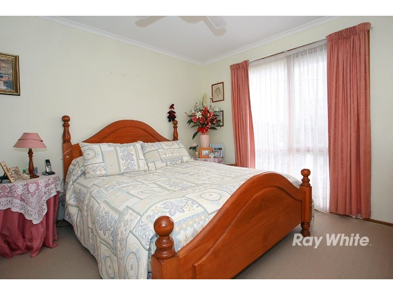 4 Allemby Drive, Cranbourne VIC 3977