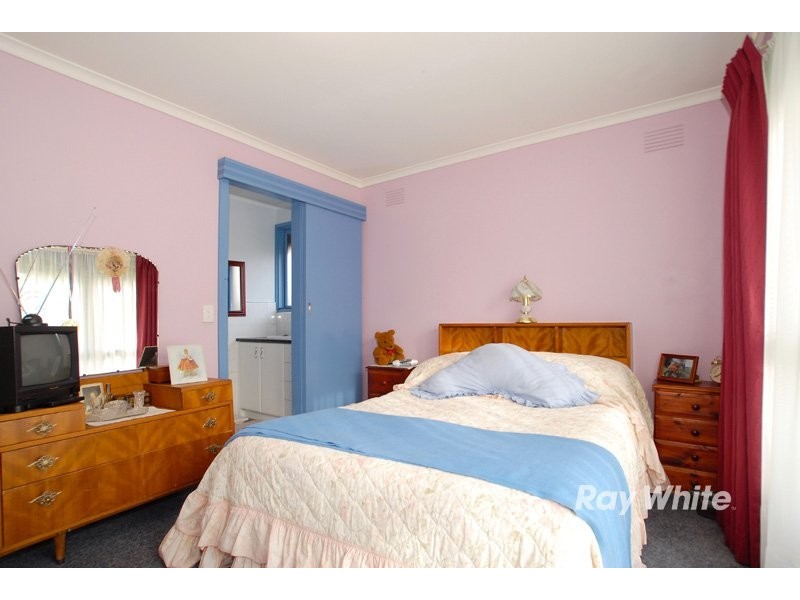 30 Grace Street, Cranbourne VIC 3977