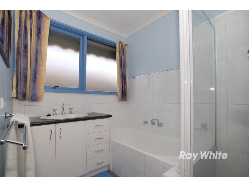 30 Grace Street, Cranbourne VIC 3977