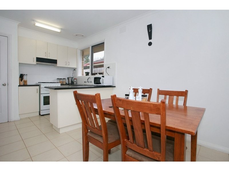 6 Latrobe Street, Cranbourne VIC 3977
