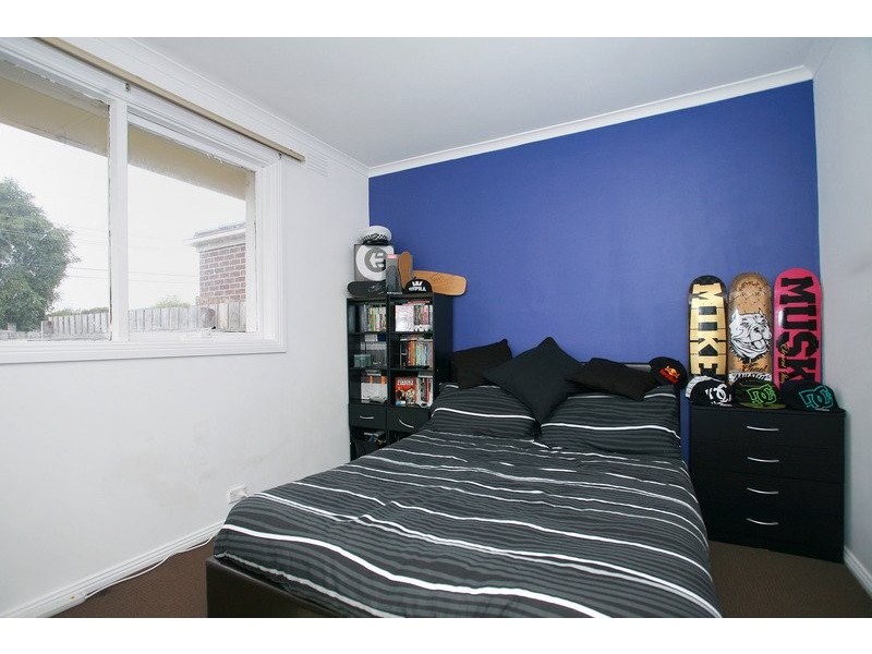 6 Latrobe Street, Cranbourne VIC 3977