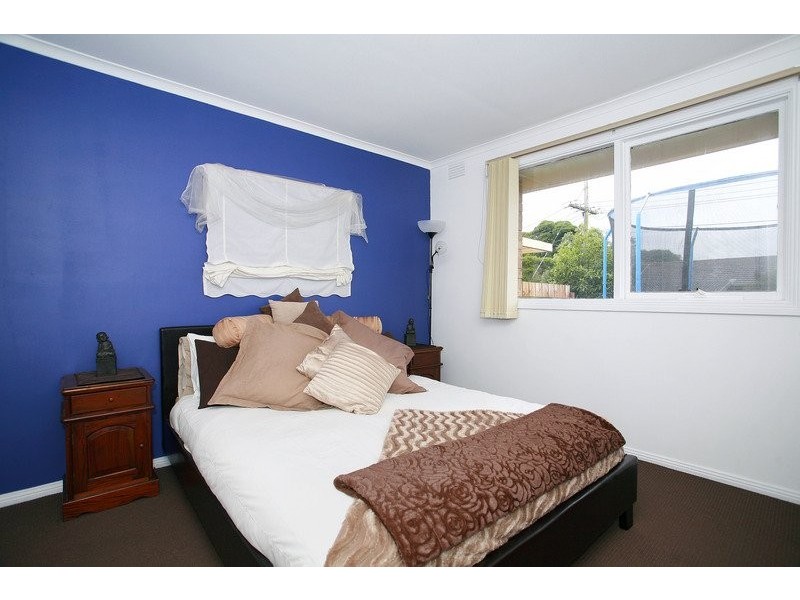 6 Latrobe Street, Cranbourne VIC 3977