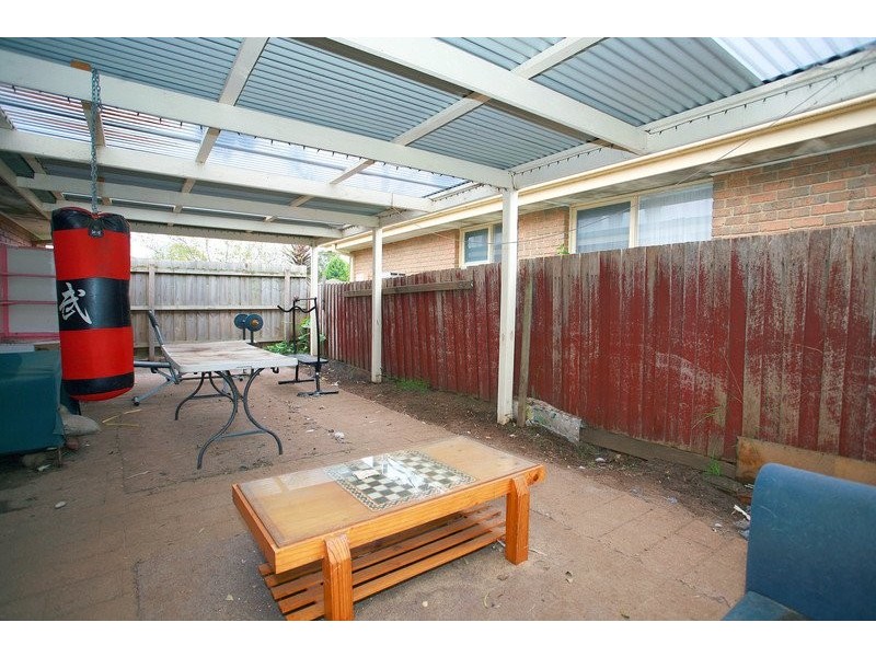 26 Hazelwood Avenue, Cranbourne VIC 3977