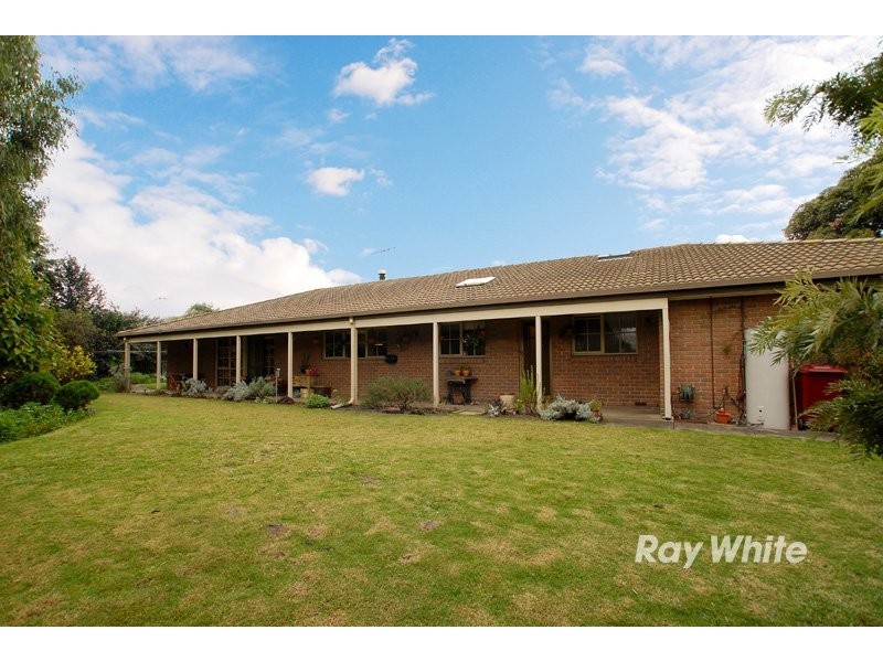 18 Heron Close, Blind Bight VIC 3980