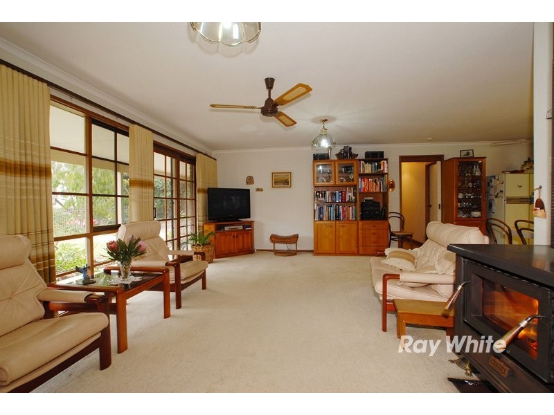 18 Heron Close, Blind Bight VIC 3980