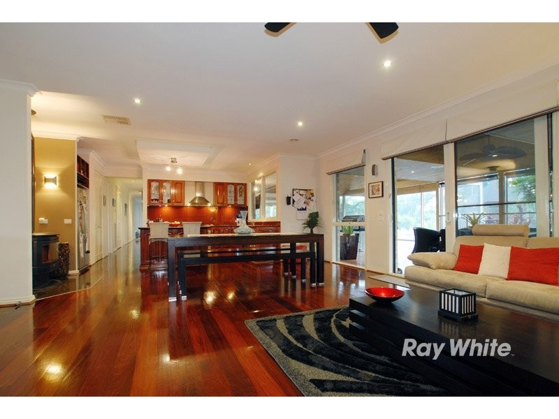 94-96 Lakes Boulevard, Pearcedale VIC 3912