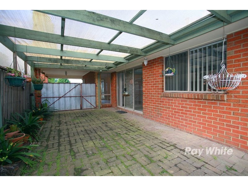 1 Conferta Court, Cranbourne VIC 3977
