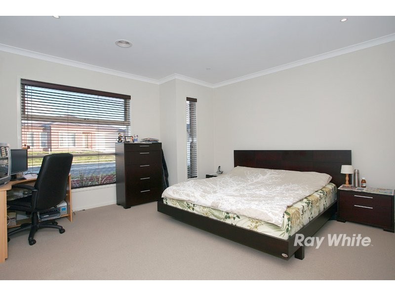 20 Tetrabine Way, Lyndhurst VIC 3975
