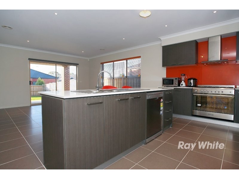 20 Tetrabine Way, Lyndhurst VIC 3975
