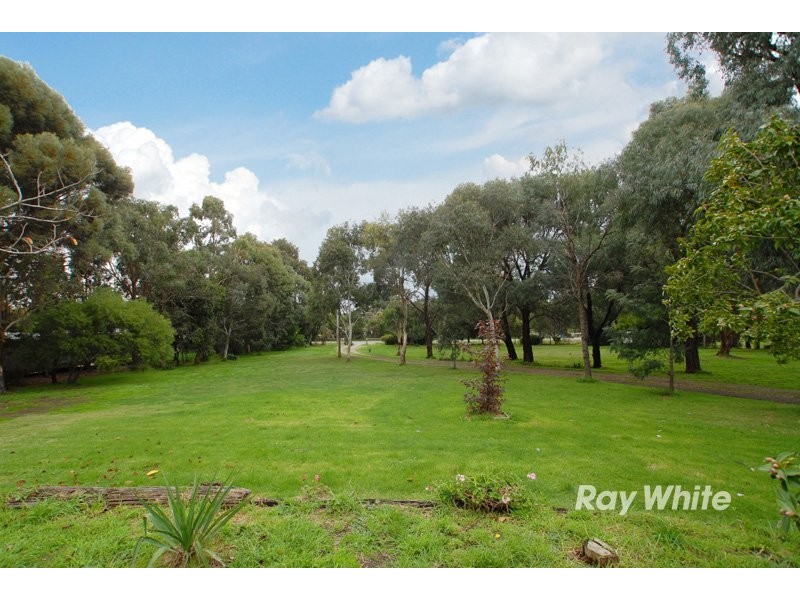 75 Finsbury Road, Devon Meadows VIC 3977