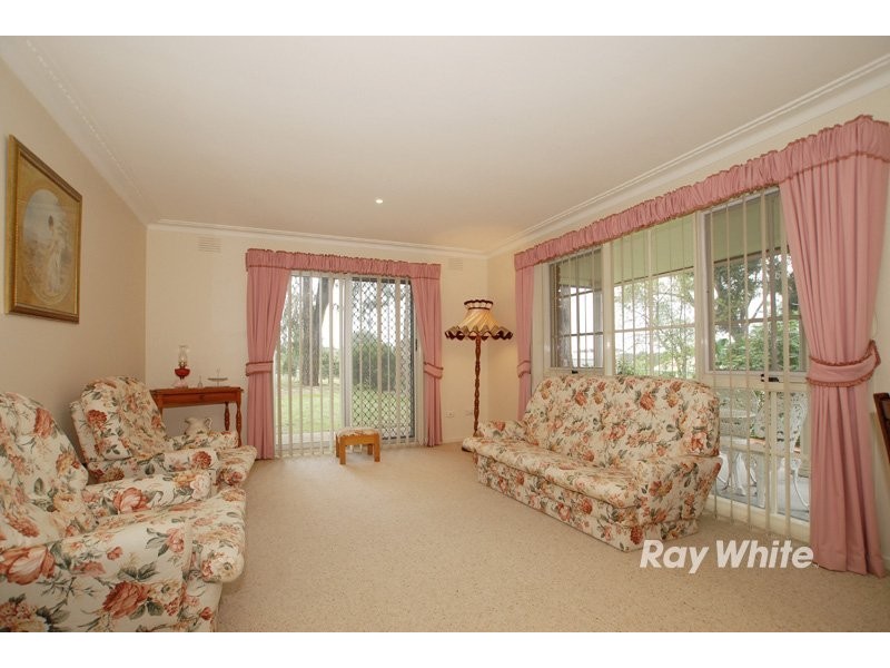 75 Finsbury Road, Devon Meadows VIC 3977