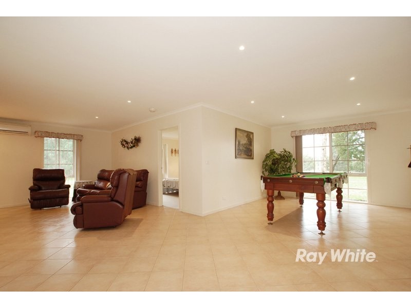 75 Finsbury Road, Devon Meadows VIC 3977